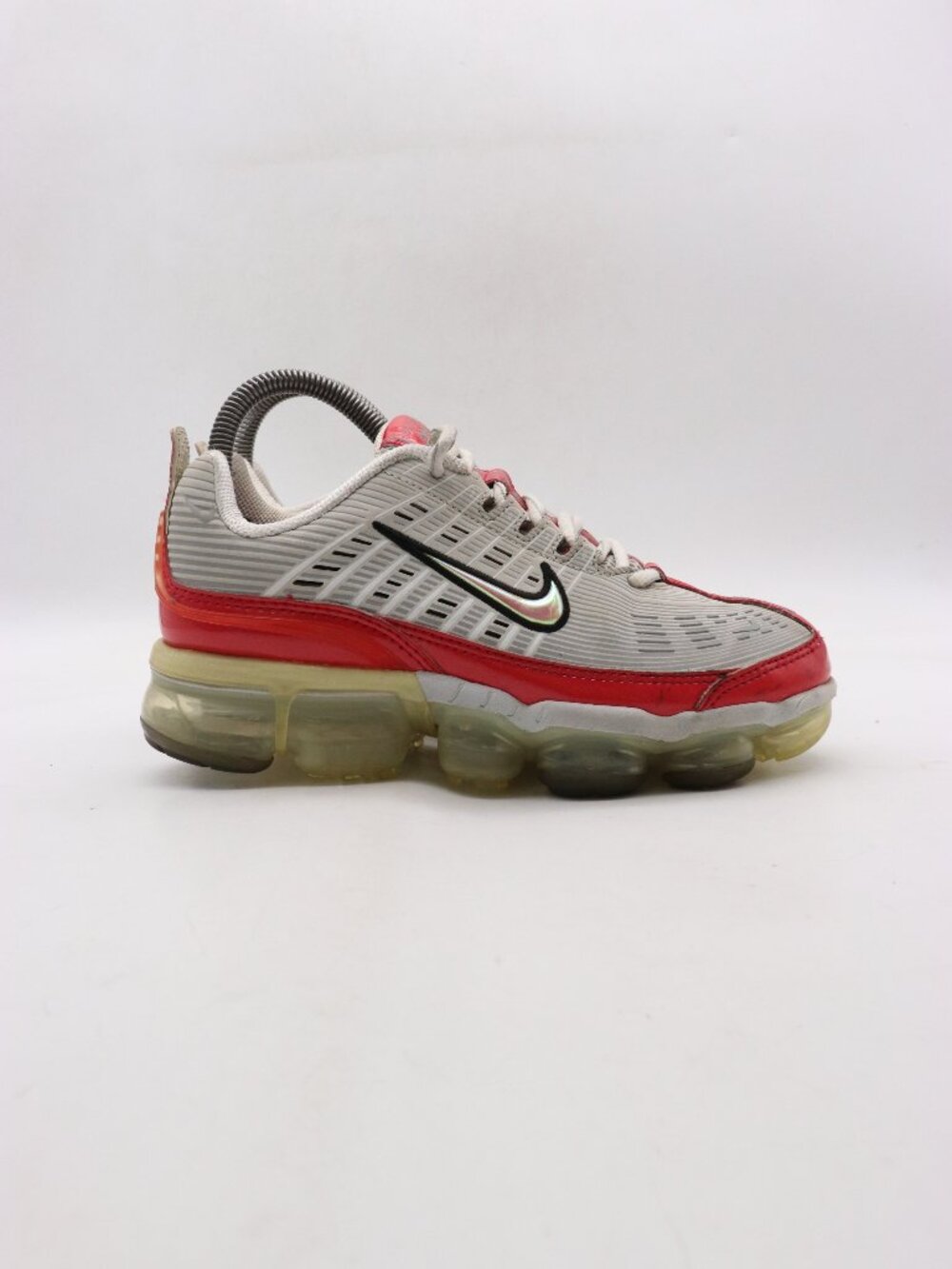 Nike Air VaporMax 360 Women's Size 7 Gray Red Walking Running Shoes Sneakers